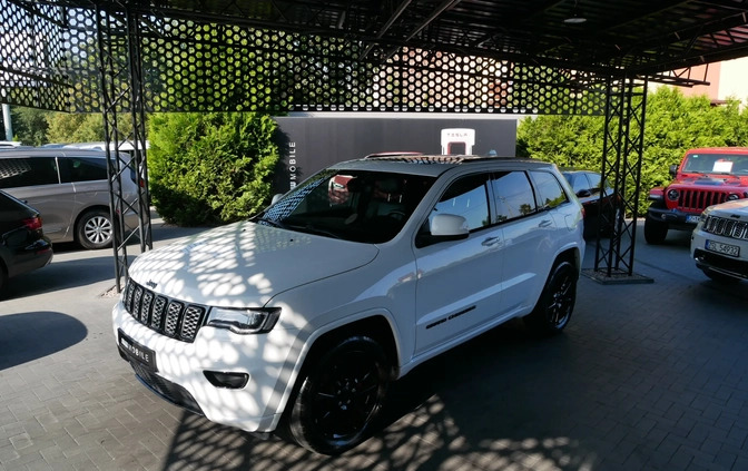 Jeep Grand Cherokee cena 112900 przebieg: 92000, rok produkcji 2018 z Drawno małe 436